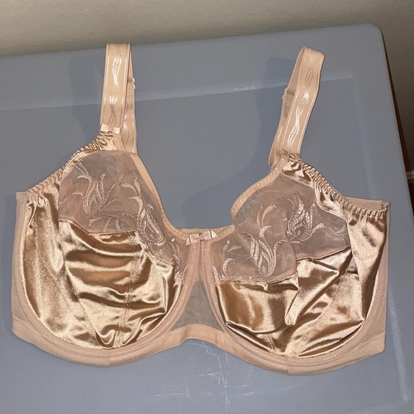 Elomi, Intimates & Sleepwear, Elomi Caitlyn Large Cup Bra Nude 36g